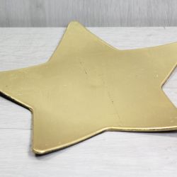 Plastová tácka hviezda - zlatá (p. 23,5 cm)