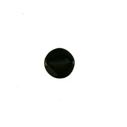 Gombík čierny malý