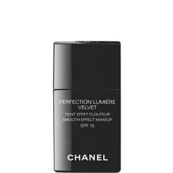 Chanel Vyhladzujúci make-up (Perfection Lumiére Velvet SPF 15) 30 ml 22 Beige Rosé