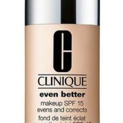 Clinique Tekutý make-up pre zjednotenie farebného tónu pleti SPF 15 (Even Better Make-up) 30 ml 06 Honey (MF-G)