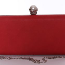 Dámska spoločenská kabelka s ozdobným gombíkom (6228) - červená (22x12x14 cm)