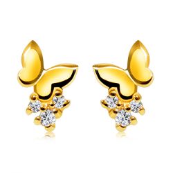 Šperky Eshop - Briliantové náušnice z 9K žltého zlata - malý motýľ, okrúhle číre diamanty, puzetky  S3BT509.46