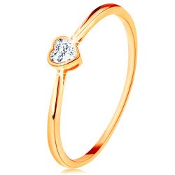 Šperky Eshop - Lesklý zlatý prsteň 585 - číre zirkónové srdiečko s lesklým lemom GG135.09/39/44/198.58/60 - Veľkosť: 53 mm