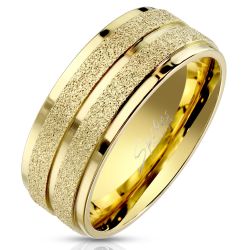 Šperky Eshop - Oceľová obrúčka v zlatom farebnom prevedení - po obvode dva pieskované prúžky, 8 mm AB38.06 - Veľkosť: 62 mm