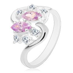 Šperky Eshop - Prsteň striebornej farby so zvlnenými ramenami, svetlofialové a číre zirkóny R48.7 - Veľkosť: 49 mm
